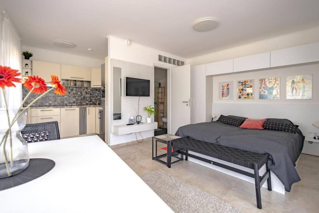 Ferienwohnung Admiral Pearl Siófok Exterior foto